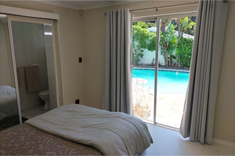 To Let 5 Bedroom Property for Rent in Flamingo Vlei Western Cape